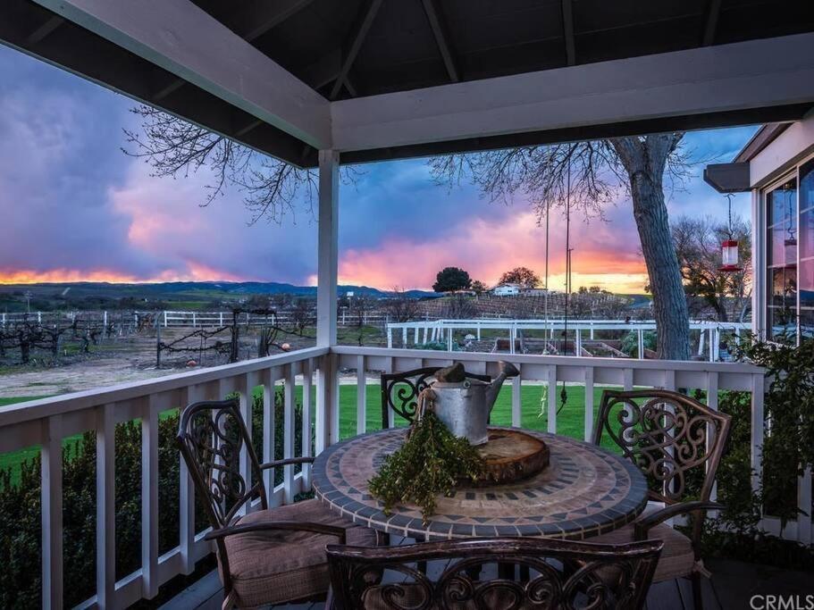 The Vineyard Farmhouse Villa El Paso de Robles Exterior foto