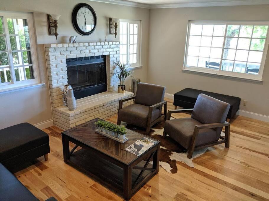 The Vineyard Farmhouse Villa El Paso de Robles Exterior foto